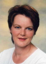 Portrait von Elke Grüßer.